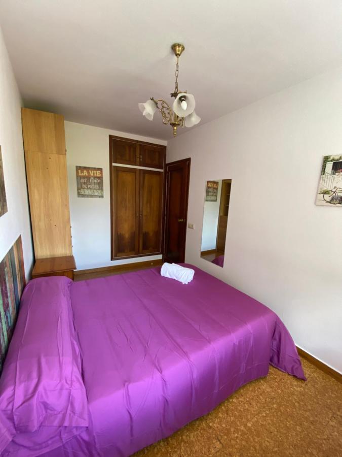 Piso Grande Y Muy Luminoso Appartement Santiago de Compostella Buitenkant foto